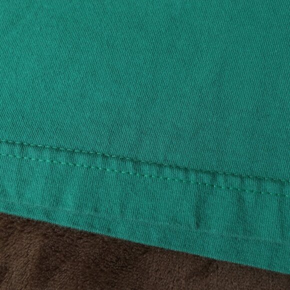 Undefeated Y2K Box Logo Tee (L) - Picture 5 of 9